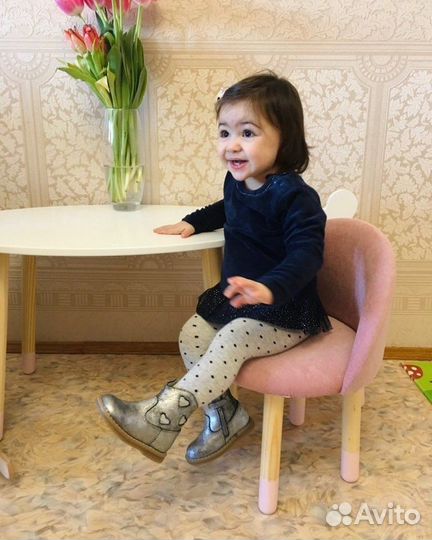 Детский стол и стул