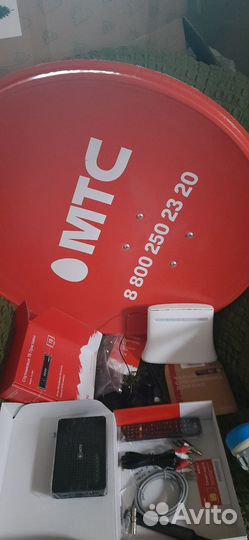 Комплект спутникового тв мтс,совершенно новый