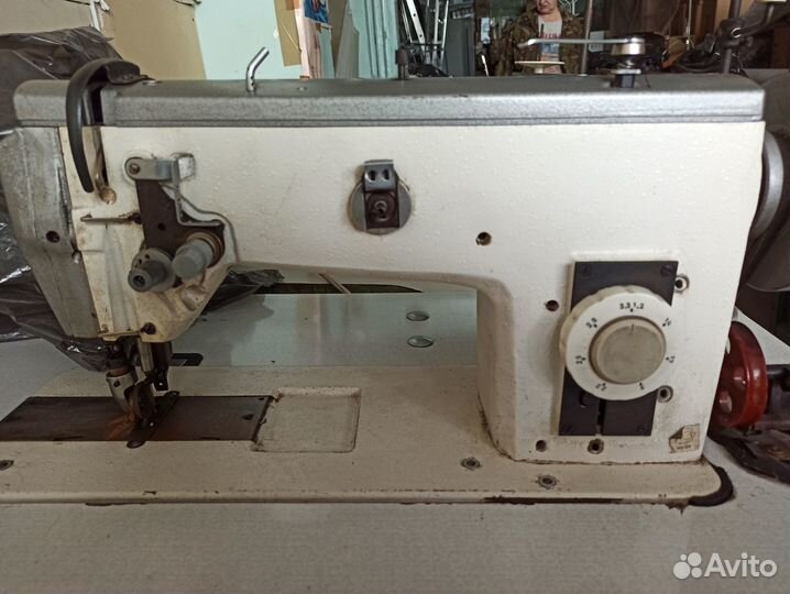 Швейная машина бу