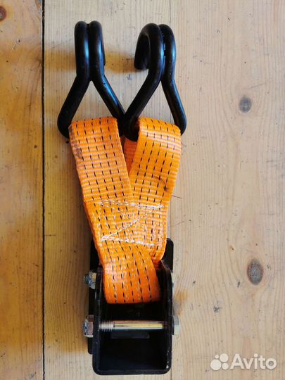 Зацеп колеса для реечного домкрата и площадка