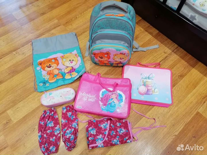 Школьный рюкзак