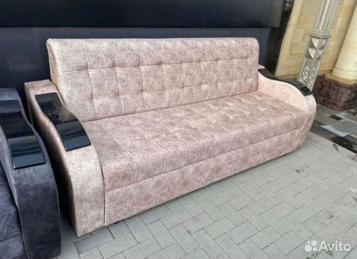 Диван раскладной в наличии не б/у
