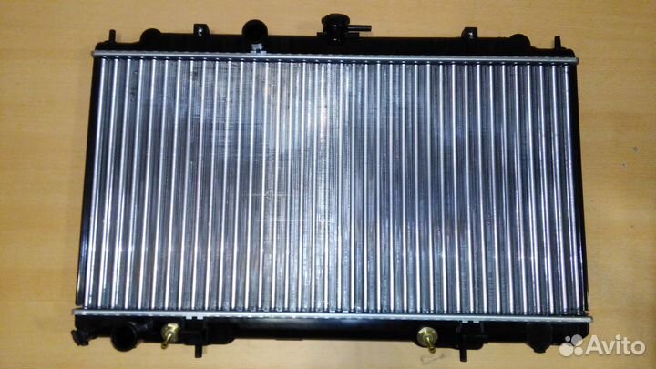 Радиатор nissan primera QR20