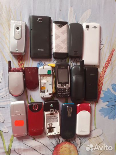 Телефоны на запчасти и зарядные устройства