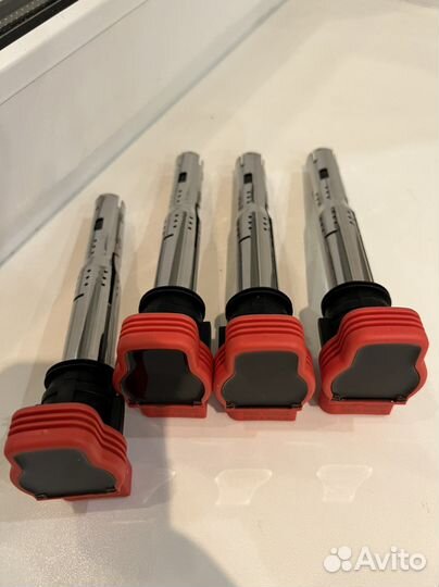 Катушка зажигания Audi Volkswagen VAG 06E905115E