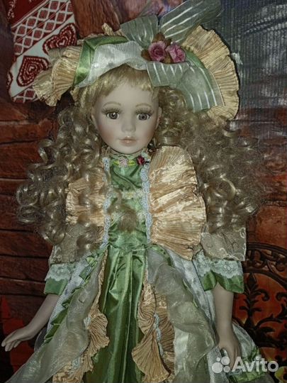 Кукла Фарфоровая колекционная, 1998 года. б/у