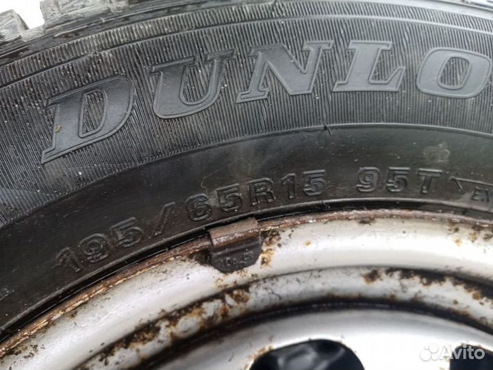 Шины зимние Dunlop SP Winter Jce с дисками r15