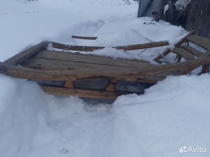 Сани небольшие