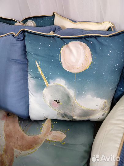 Комплект в детскую кроватку