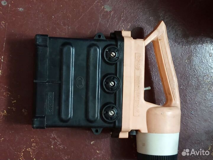 Фонарь аккумуляторный СССР