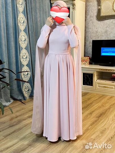 Пошив женской и детской вечерней одежды