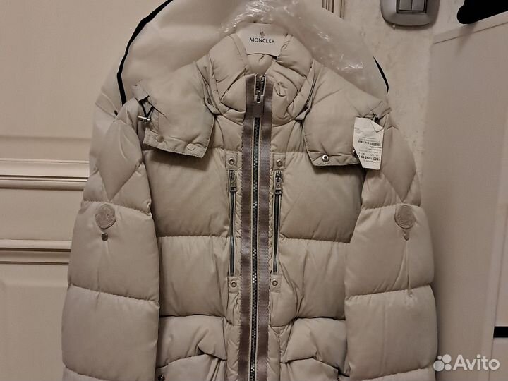Пуховик moncler оригинал
