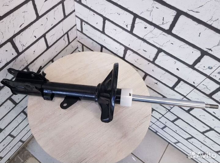 Автомобильный амортизатор дэу газовый правый анало