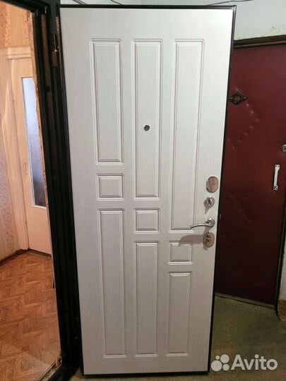Дверь металлическая