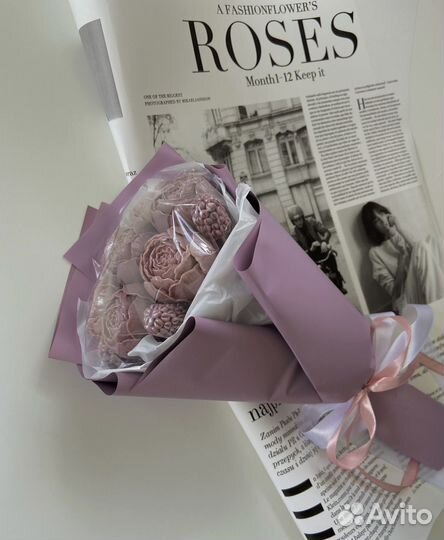 Цветы из шоколада, букет пионов