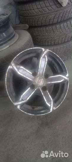 Литые диски r14 и 13