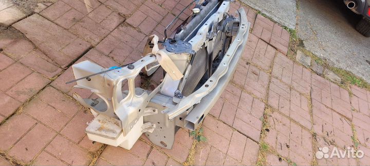 Телевизор в сборе nissan almera n16