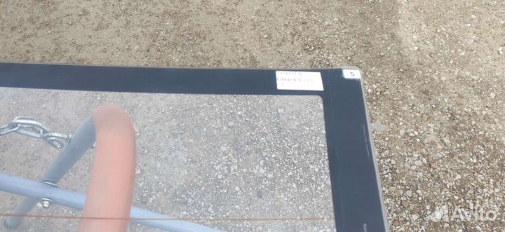 Стекло заднее Тойота Королла 120 2000-2006