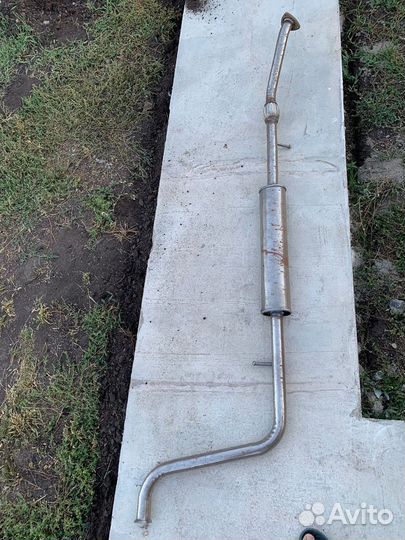 Резонатор на LADA vesta 1.6