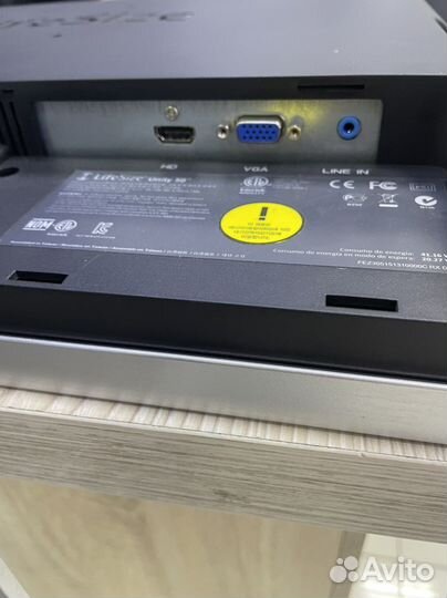 Монитор для конференц связи LifeSize Unity 50