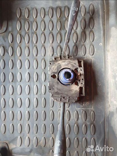 Подрулевой переключатель Nissan Primera P10