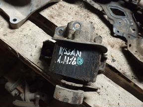 Nissan almera n16 Подушка Двигателя