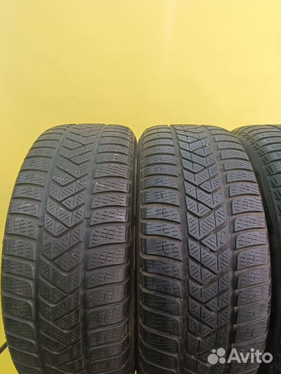 Pirelli Winter Sottozero 3 235/55 R17 Y