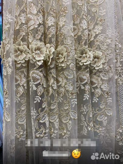 Тюль и бархат с вышивкой компаньоны