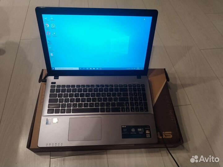 Ноутбук asus X550lc i5 4200U 15.6