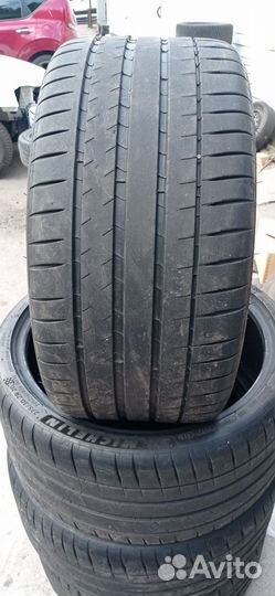 Michelin Pilot Sport 4 S 245/35 R20 и 275/30 R20