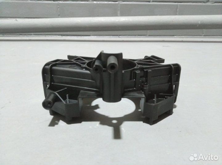 Кронштейн рулевой колонки Chevrolet Cobalt седан