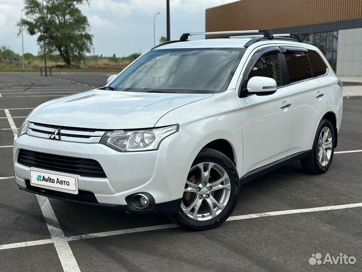 Mitsubishi Outlander 3.0 AT, 2013, 130 000 км