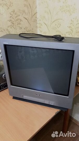 Телевизор, DVD recorder, видео-магнитофон