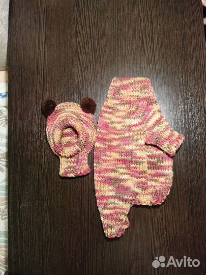 Свитер и шапочка для собачки