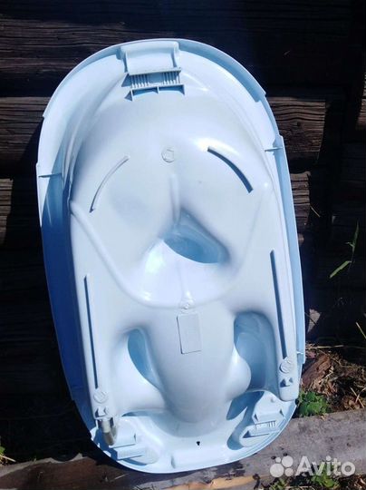 Ванночка для купания с горкой