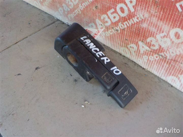 Ручка открывания багажника Mitsubishi Lancer 10