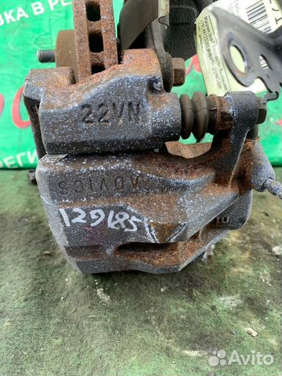 Ступица передняя правая Toyota Allion ZRT261