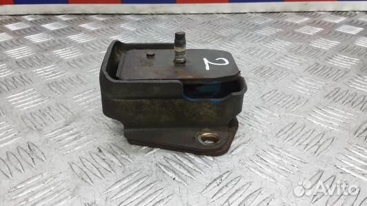 Подушка двигателя дизельная mitsubishi pajero sport 1 (4GM09BL02)