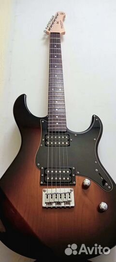 Yamaha pacifica 120H