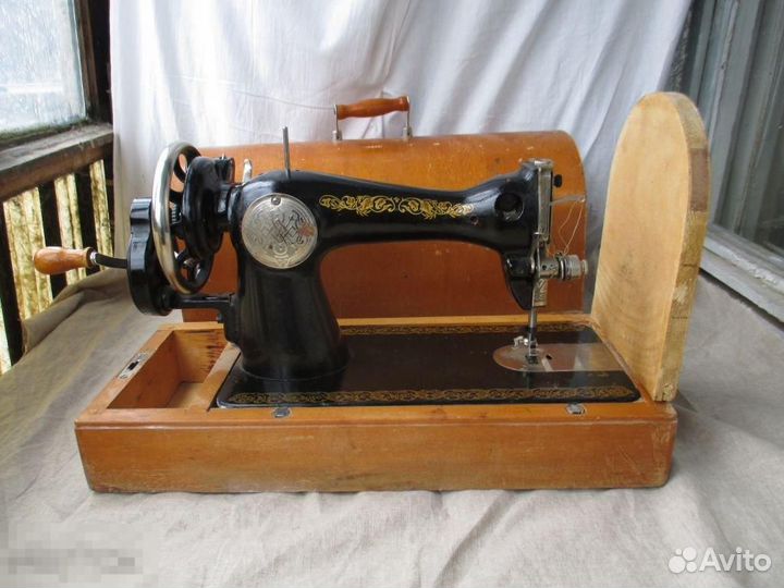 Швейная машина подольская электрическая