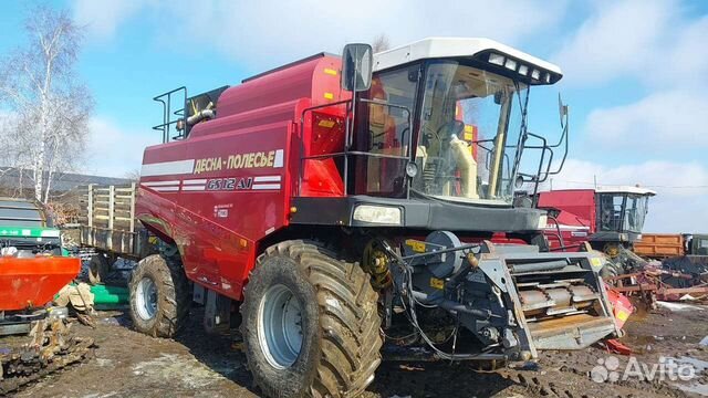 Комбайн Гомсельмаш КЗС-1218 (Палессе GS12), 2017