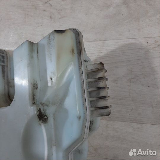 Бачок стеклоомывателя Nissan Almera G15 седан 2014