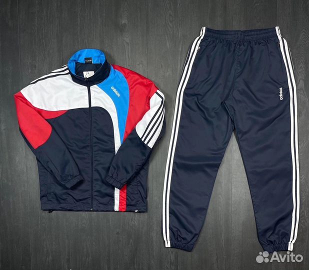 Спортивный костюм Adidas