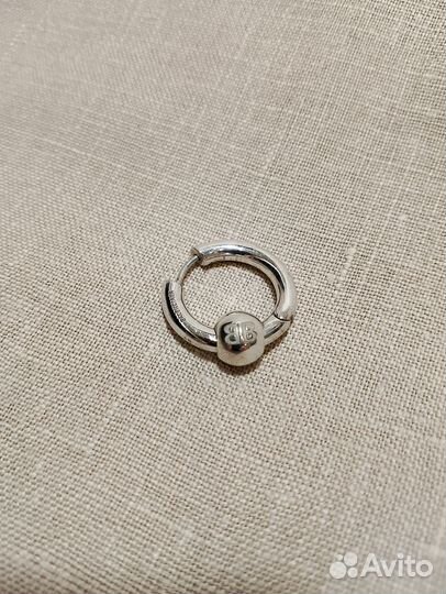 Серьга Balenciaga