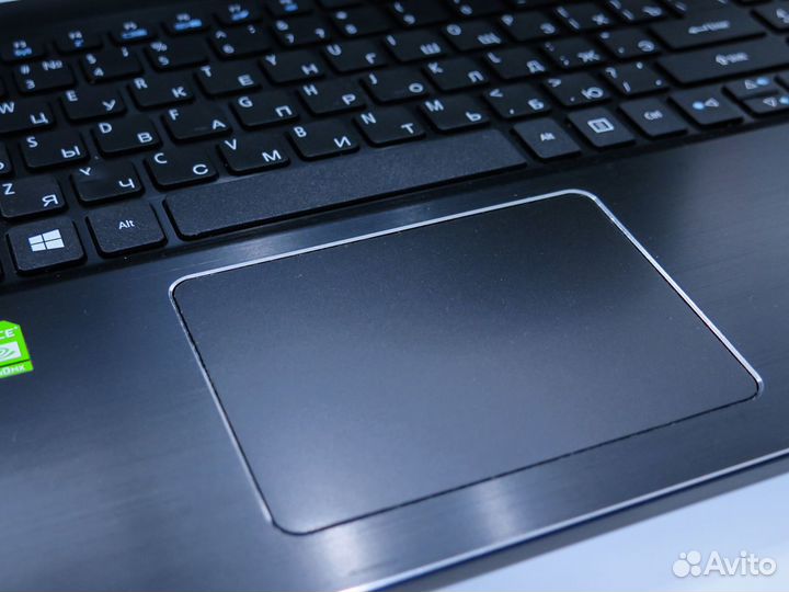 Тонкий Acer i3-6006U / 940MX / 6GB / 1TB