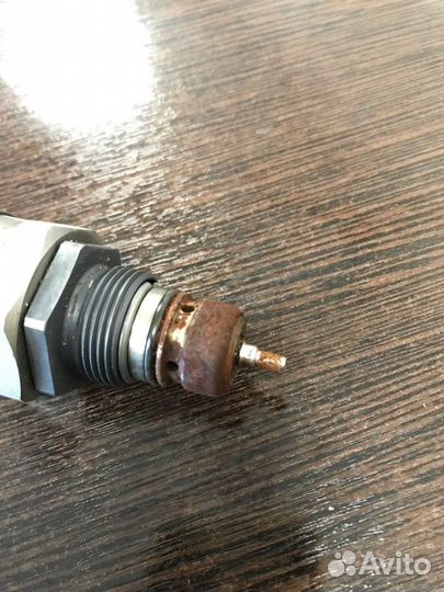 Регулирующий клапан топлива bosch Bmw X3 2.0D E83