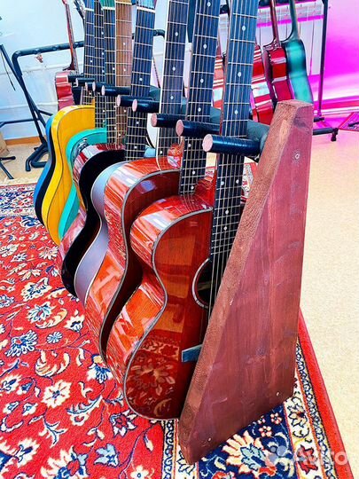 Стойка для 8 гитар