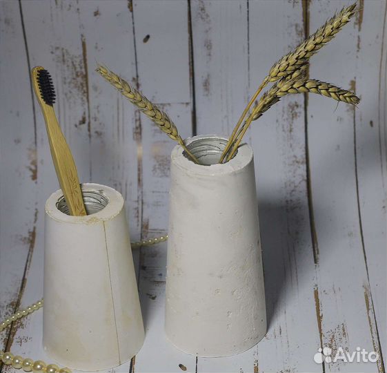 Ваза из гипса