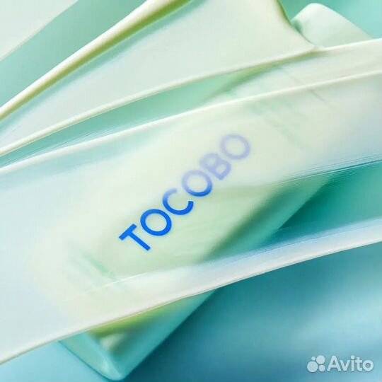 Успокаивающая солнцезащитная сыворотка Tocobo