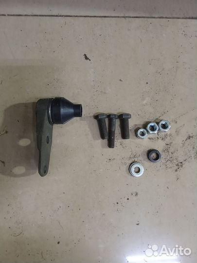 Рычаг передней подвески нижний Ауди А6 С6